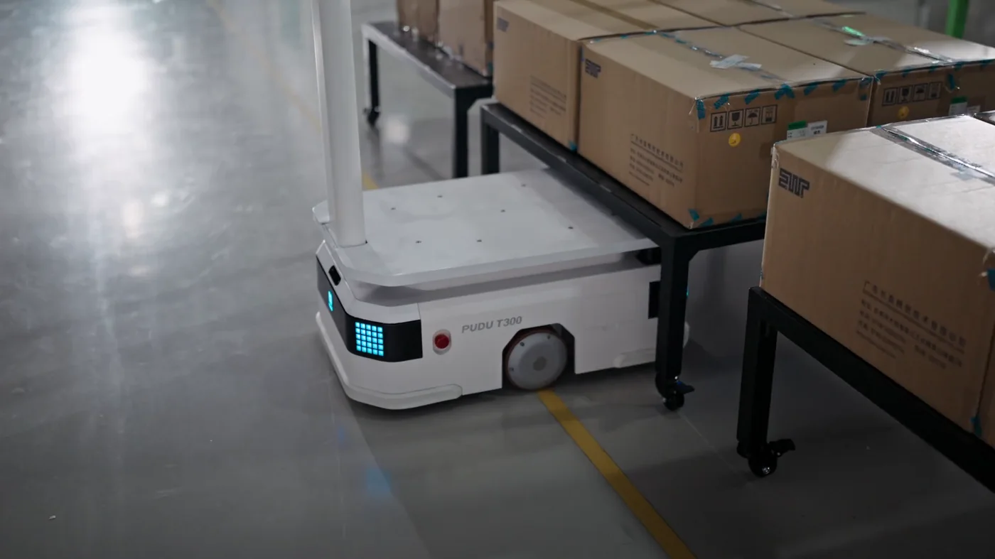 PUDU T300, amr modular industrial
